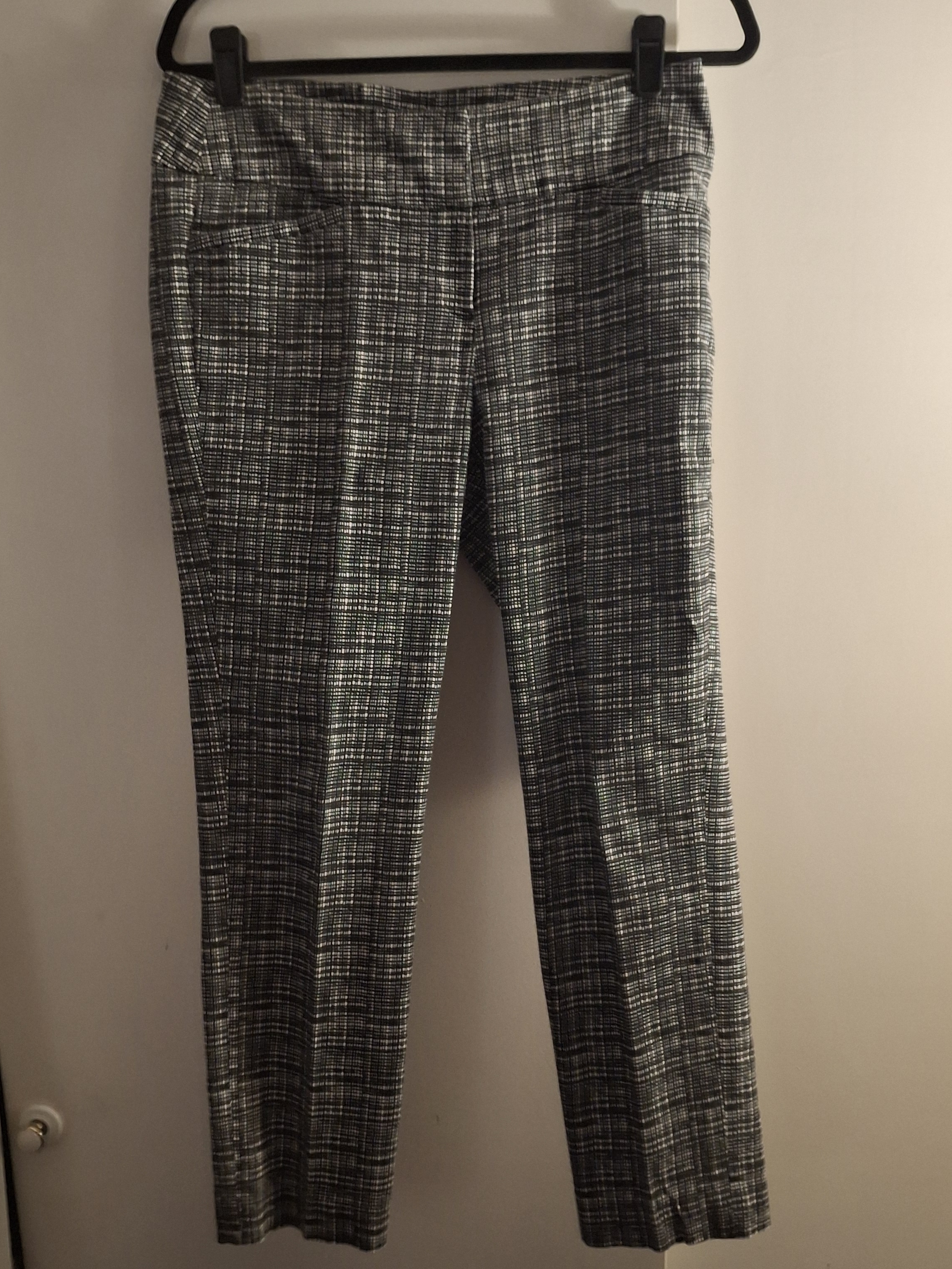Donna Ricco Women's Black And White Plaid Slim Trousers